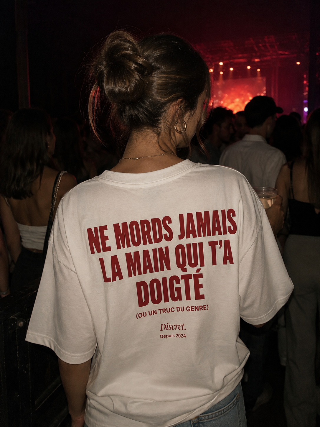 NE MORDS JAMAIS LA MAIN QUI T’A DOIGTÉ
